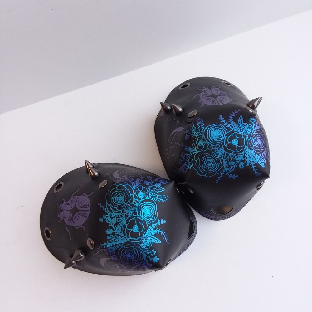 Custom Roller Skate Toe Guards Moon Beetle - Picture 3 of 14